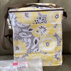 NWT Thirty-One Picnic Thermal Tote